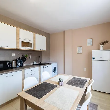 Apartment Point